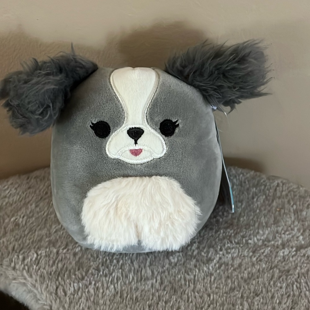 Squishmallow “malu” brand new 5in